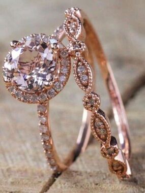 Rose gold ring set